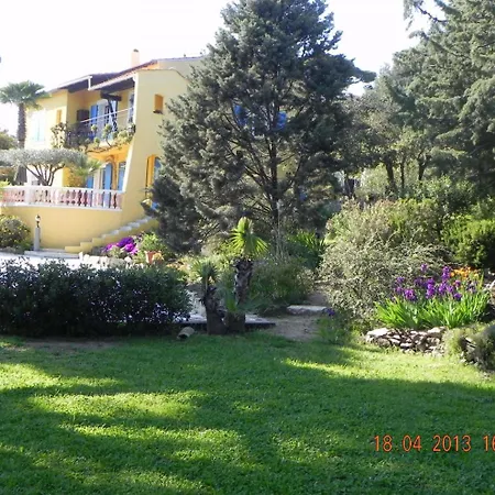 Gite Location De Vacances : G2963 *